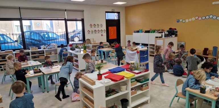 DEUX NOUVELLES CLASSES LIVRÉES